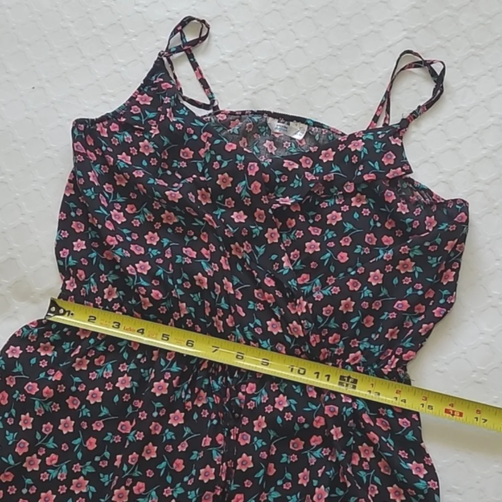 Summer Floral Mini Dress - Picture 6 of 11